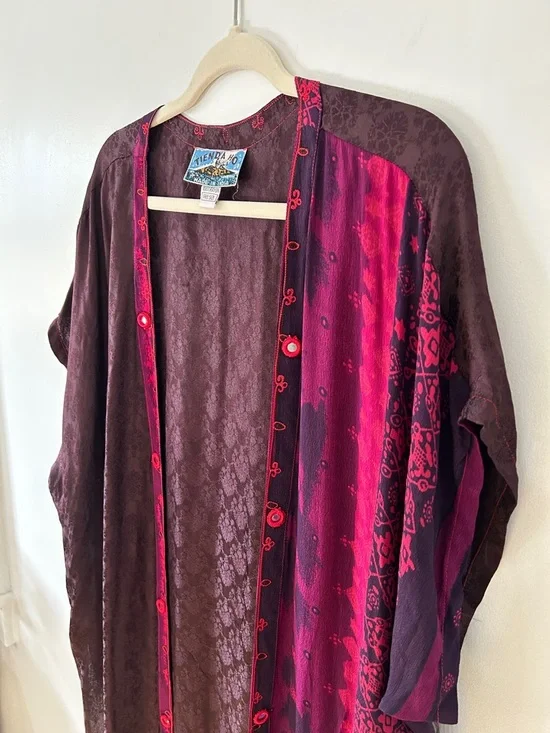 Tienda Ho Kimono Magenta/Burgundy India Print Boho Festival Open Front Duster - Picture 8 of 16